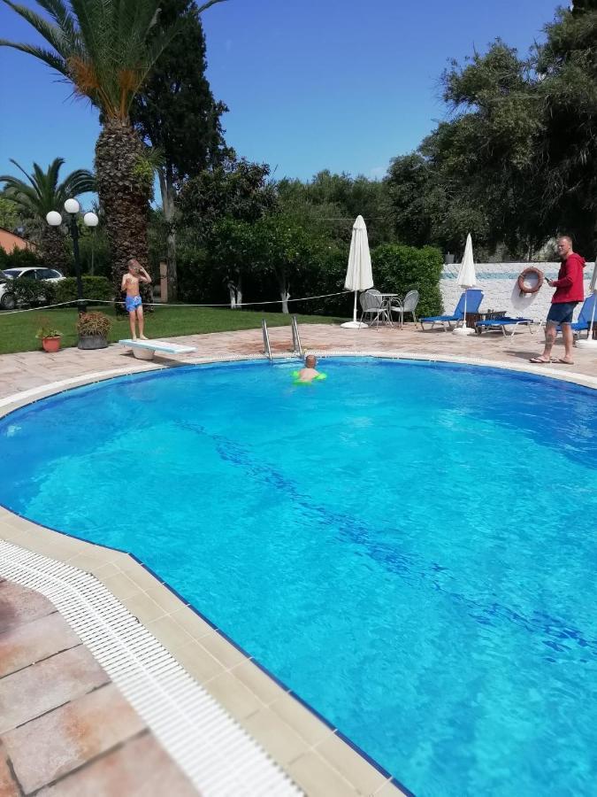 Poseidon Suites By Corfuescapes Agios Gordios  Dış mekan fotoğraf